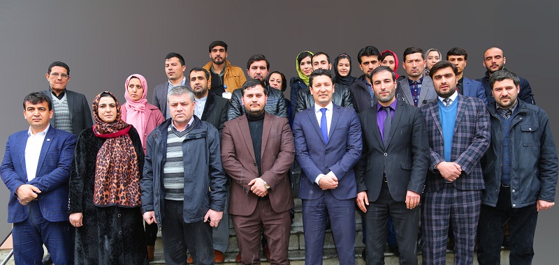 اختتام دور دوم برنامه آموزشی د افغانستان بانک برای کارمندان امور بیمه وزارت مالیه